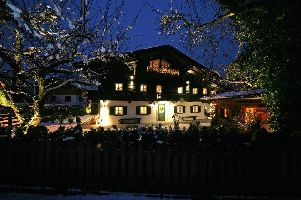 Weberhaus - Adults Only Lejlighed Kitzbühel Eksteriør billede